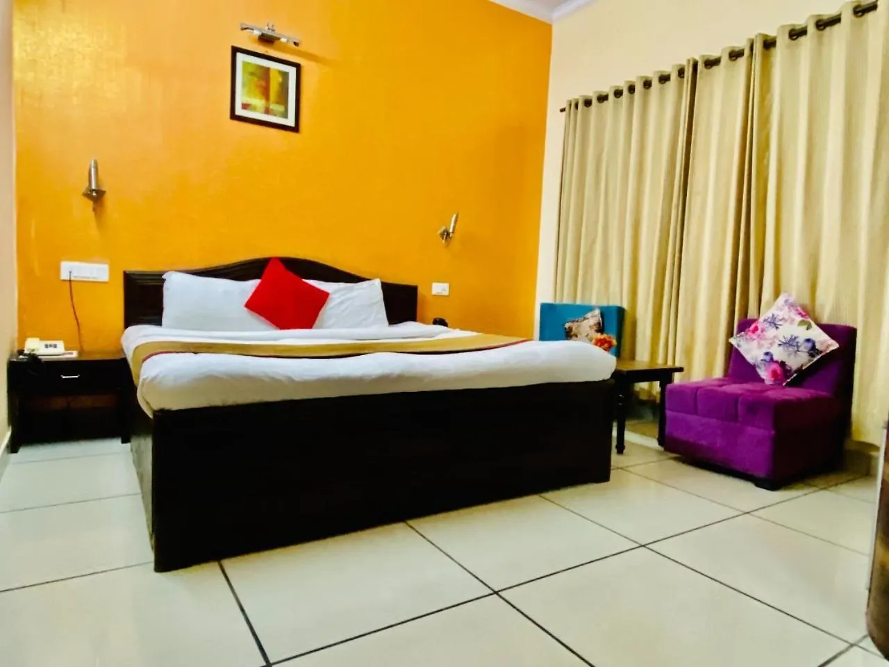 ***  Hotel Aachman Regency With Rooftop Terrace Shimla Indien
