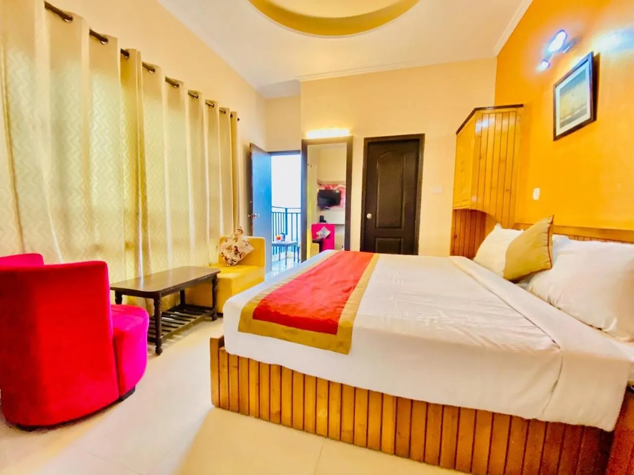 Hotel Aachman Regency With Rooftop Terrace Shimla